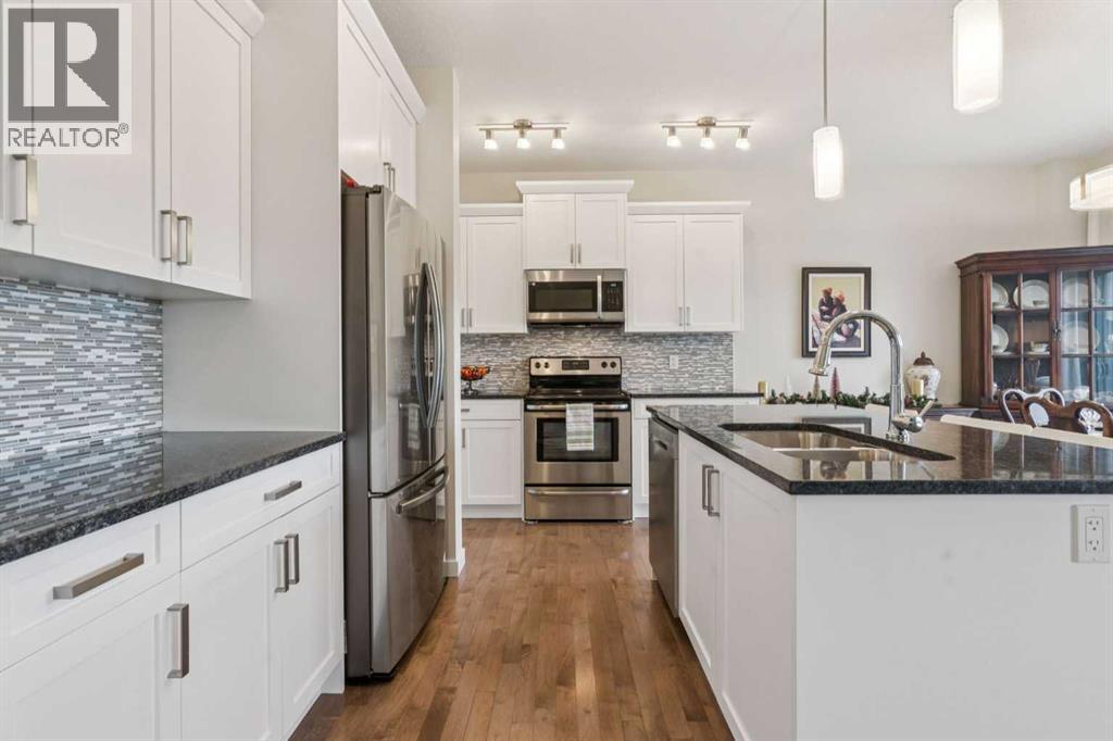 71 Mount Rae Heights, Okotoks, Alberta  T1S 0N7 - Photo 10 - A2286156