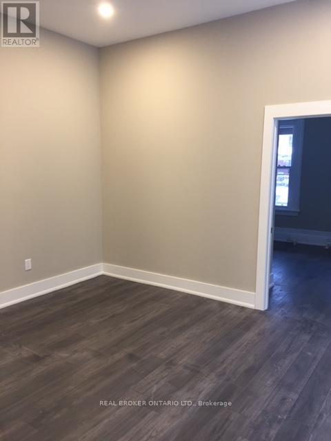 127 West Street, Brantford, Ontario  N3T 3G2 - Photo 21 - X12786562