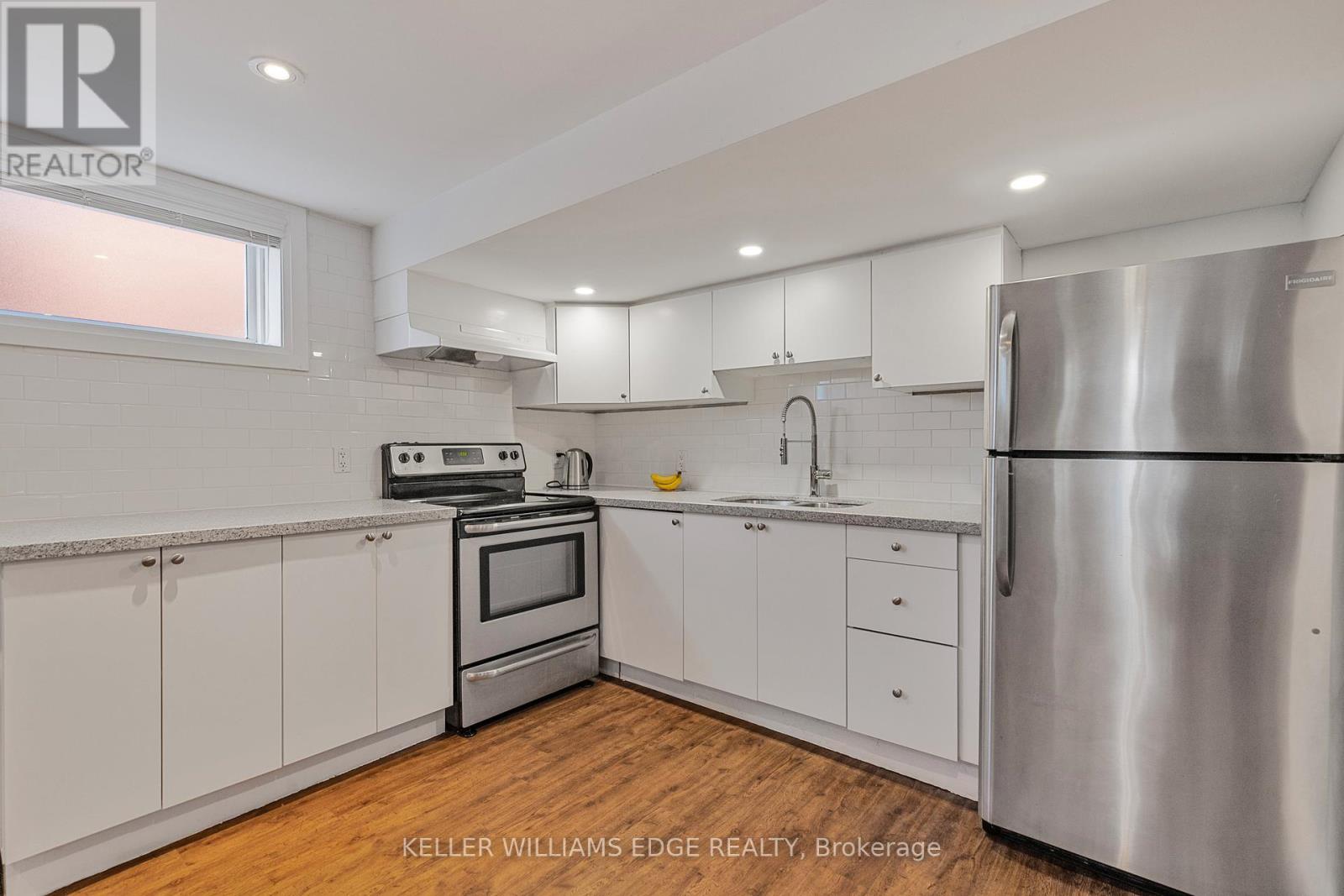 Lower - 125 Warren Avenue, Hamilton, Ontario  L9A 3C9 - Photo 10 - X12786568