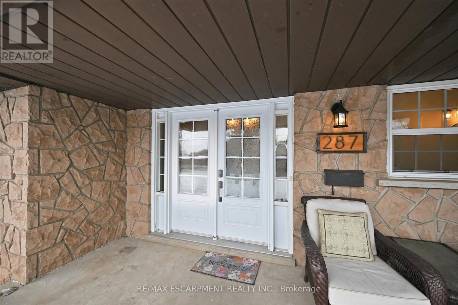 287 Cornwallis Road, Hamilton, Ontario  L9G 3Y9 - Photo 2 - X12786592