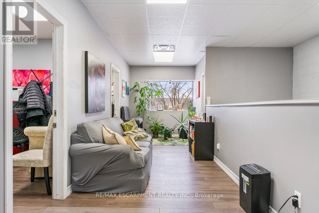 5 - 70 Monarch Road, Guelph (Willow West/sugarbush/west Acres), Ontario  N1K 1S3 - Photo 34 - X12786600