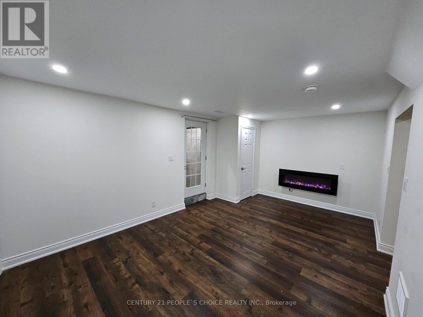 Lower - 2 Forfar Court, Kitchener, Ontario  N2B 3T5 - Photo 14 - X12786606