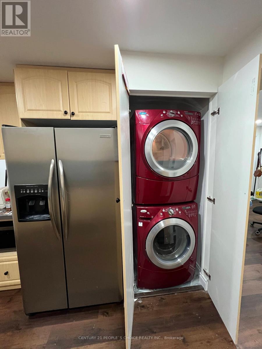 Lower - 2 Forfar Court, Kitchener, Ontario  N2B 3T5 - Photo 16 - X12786606