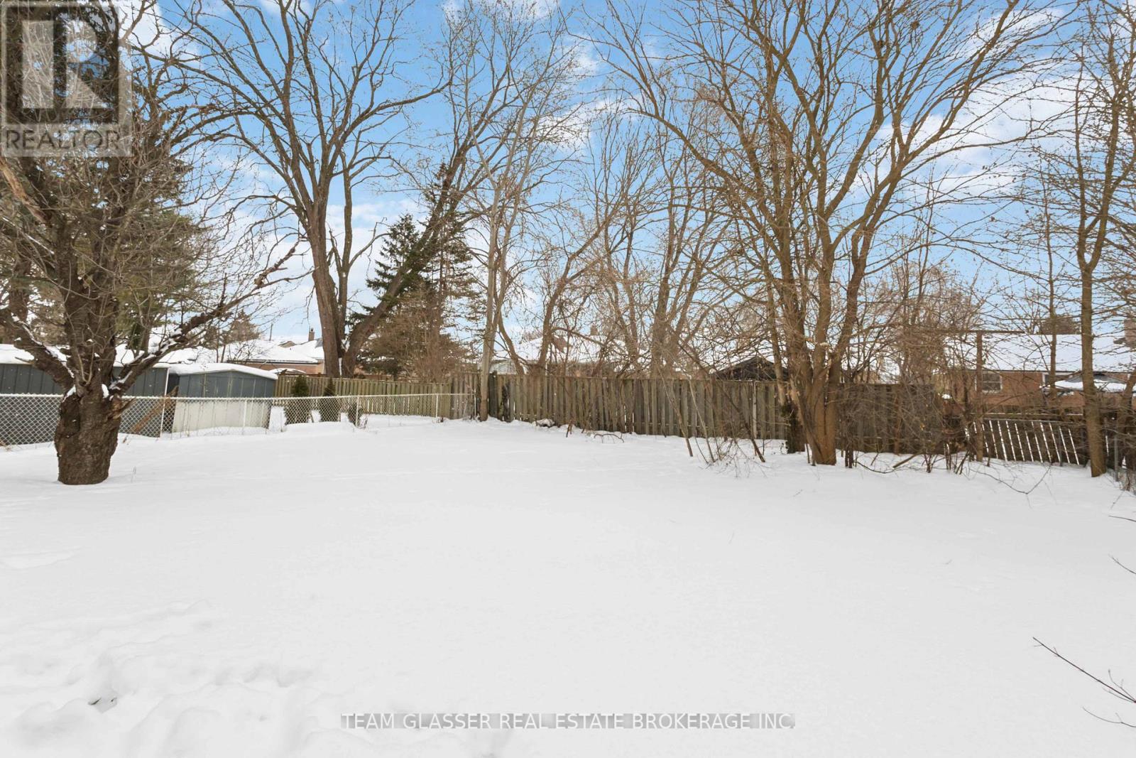 1563 Dale Street, London East, Ontario  N5V 1Y1 - Photo 12 - X12786676