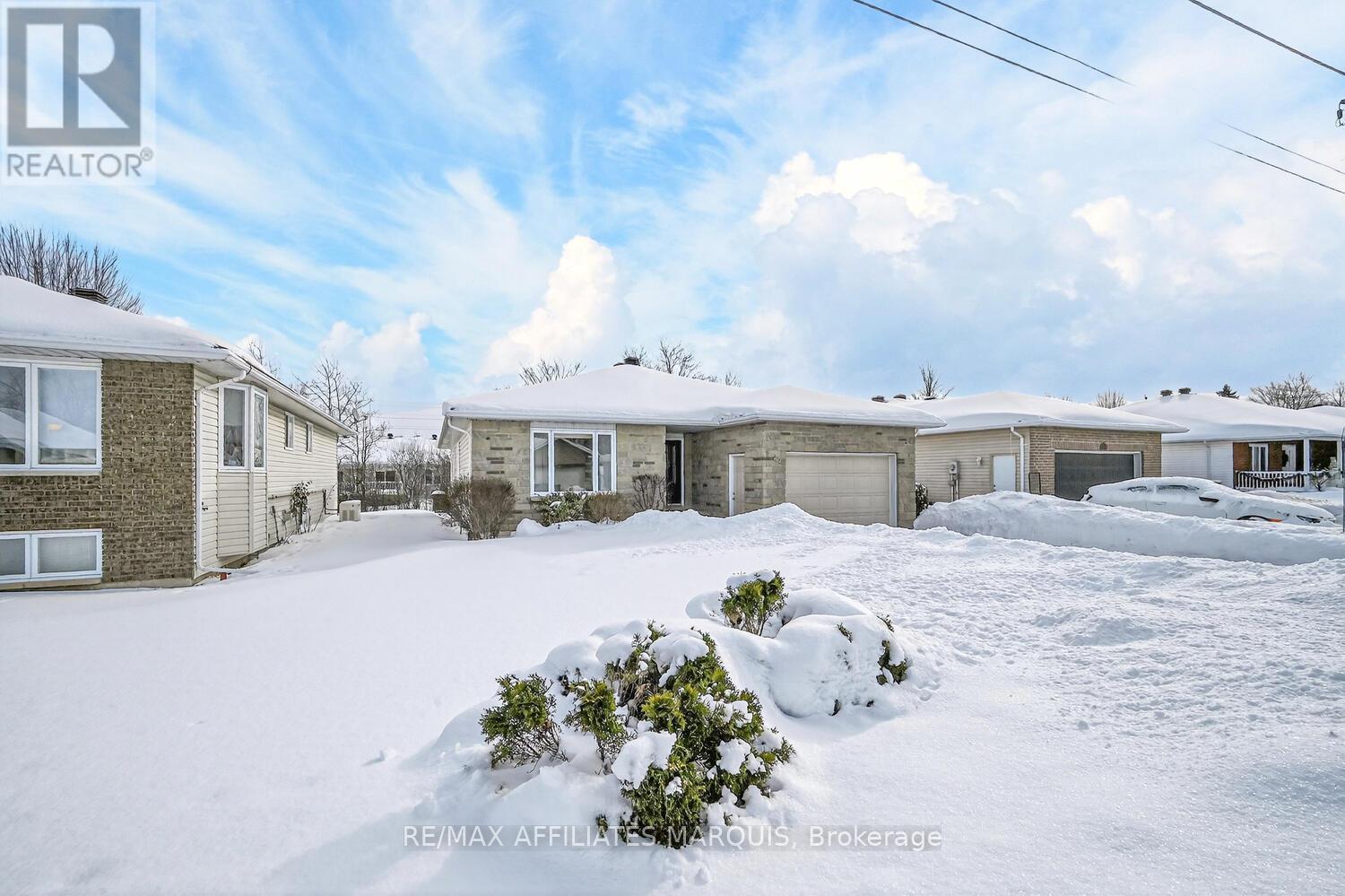 227 Lera Street, Smiths Falls, Ontario  K7A 5M5 - Photo 3 - X12786718