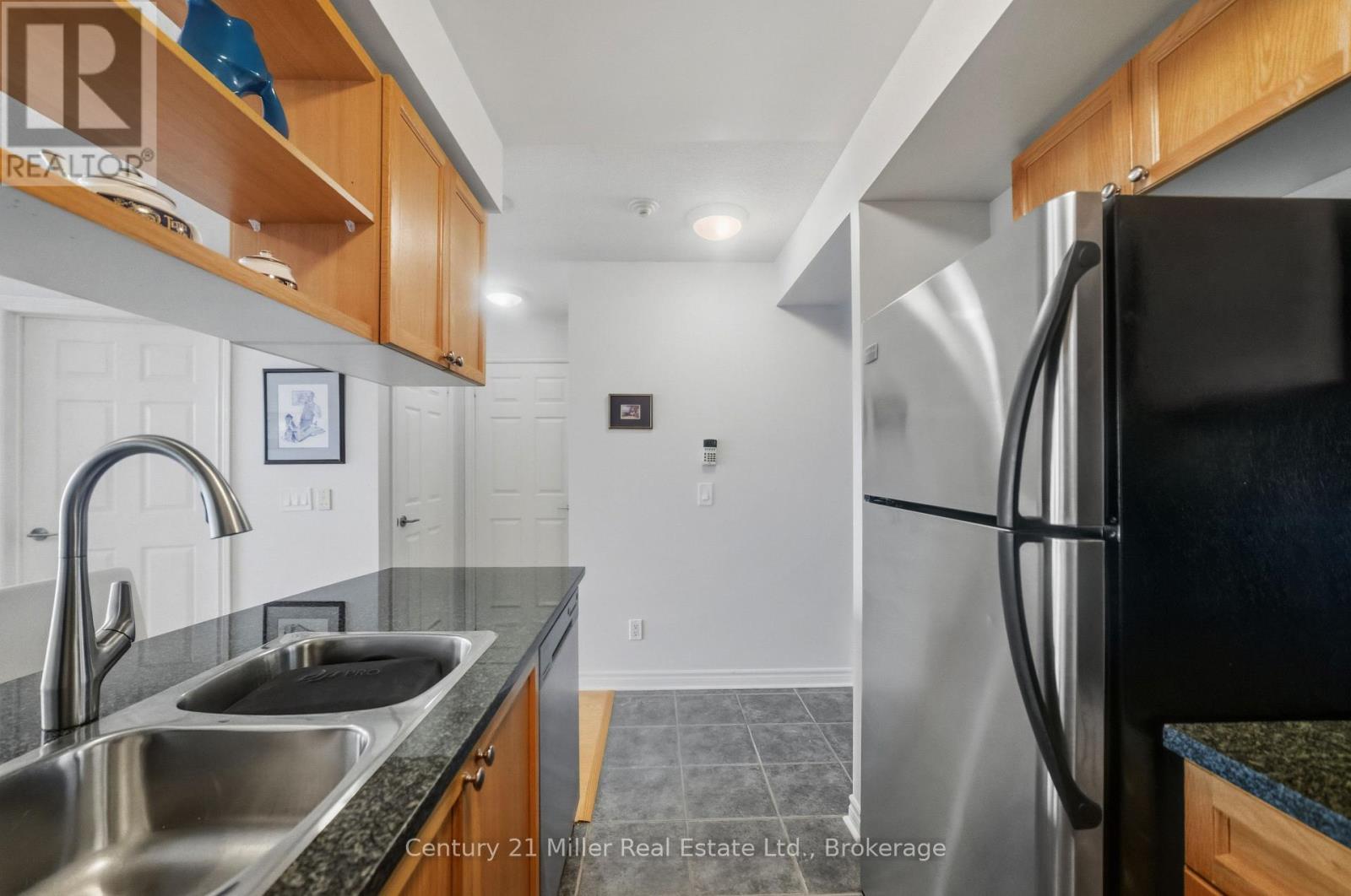 407 - 2325 Central Park Drive, Oakville, Ontario  L6H 0E2 - Photo 8 - W12786708