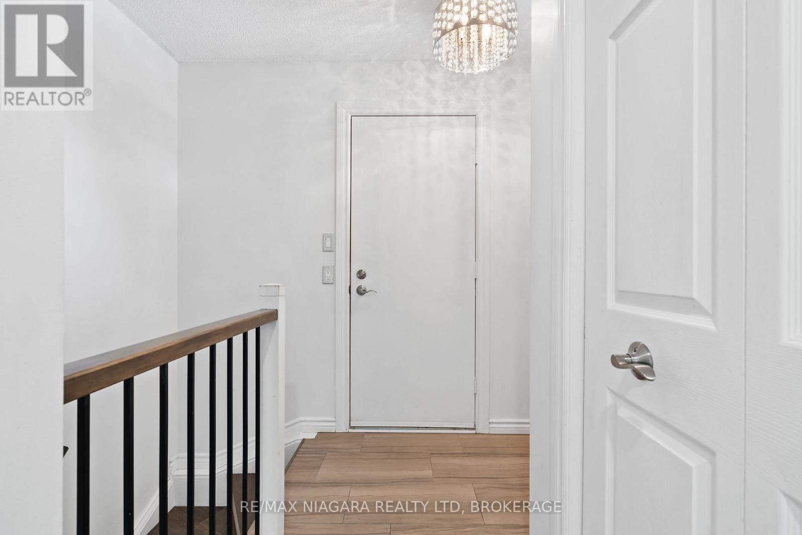 23 - 7470 Monastery Drive, Niagara Falls, Ontario  L2H 3B3 - Photo 4 - X12786742