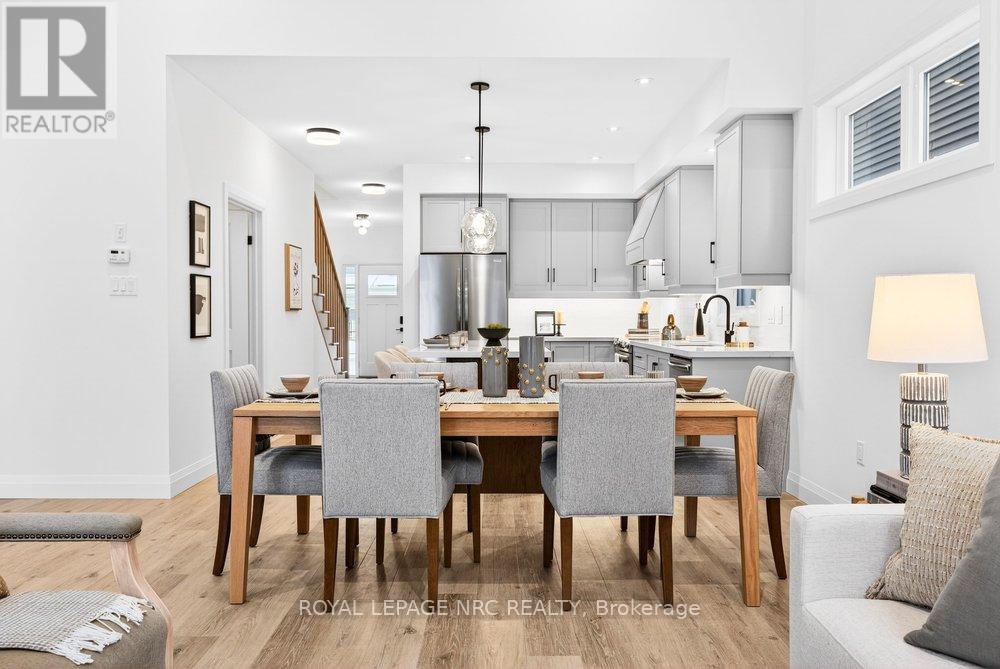 95 Beachwalk Crescent, Fort Erie, Ontario  L0S 1B0 - Photo 11 - X12786852