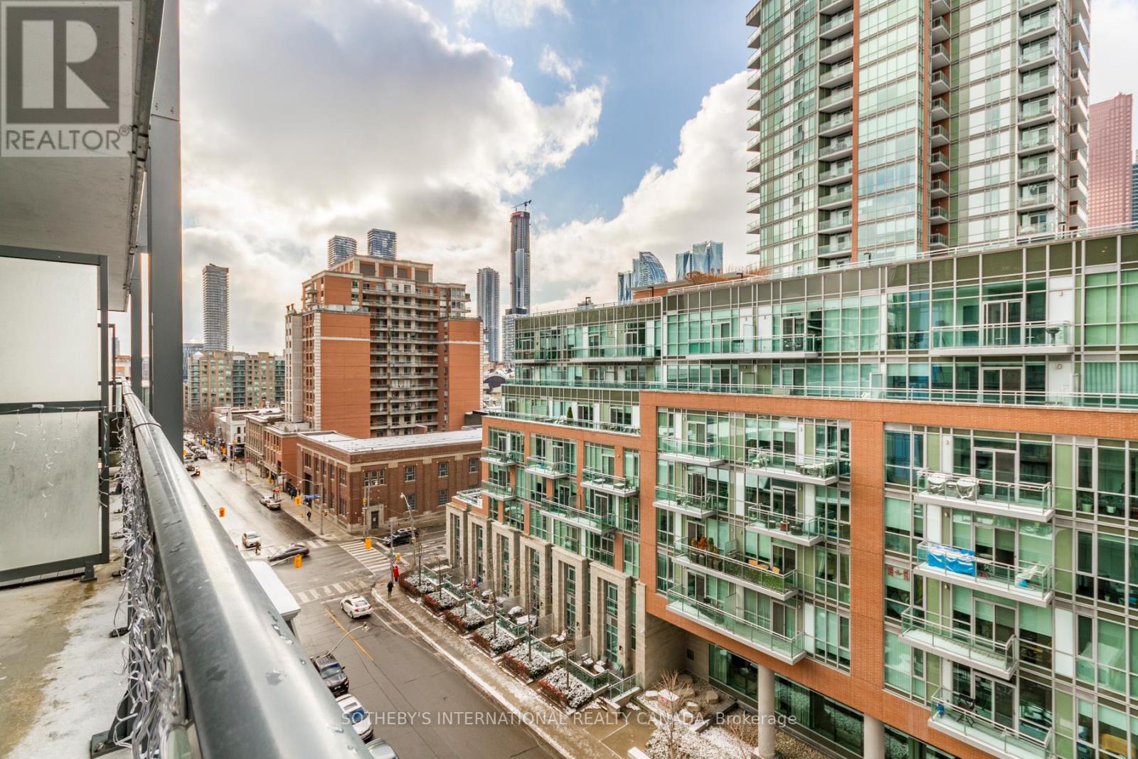 713 - 105 George Street, Toronto, Ontario  M5A 0L4 - Photo 16 - C12597708