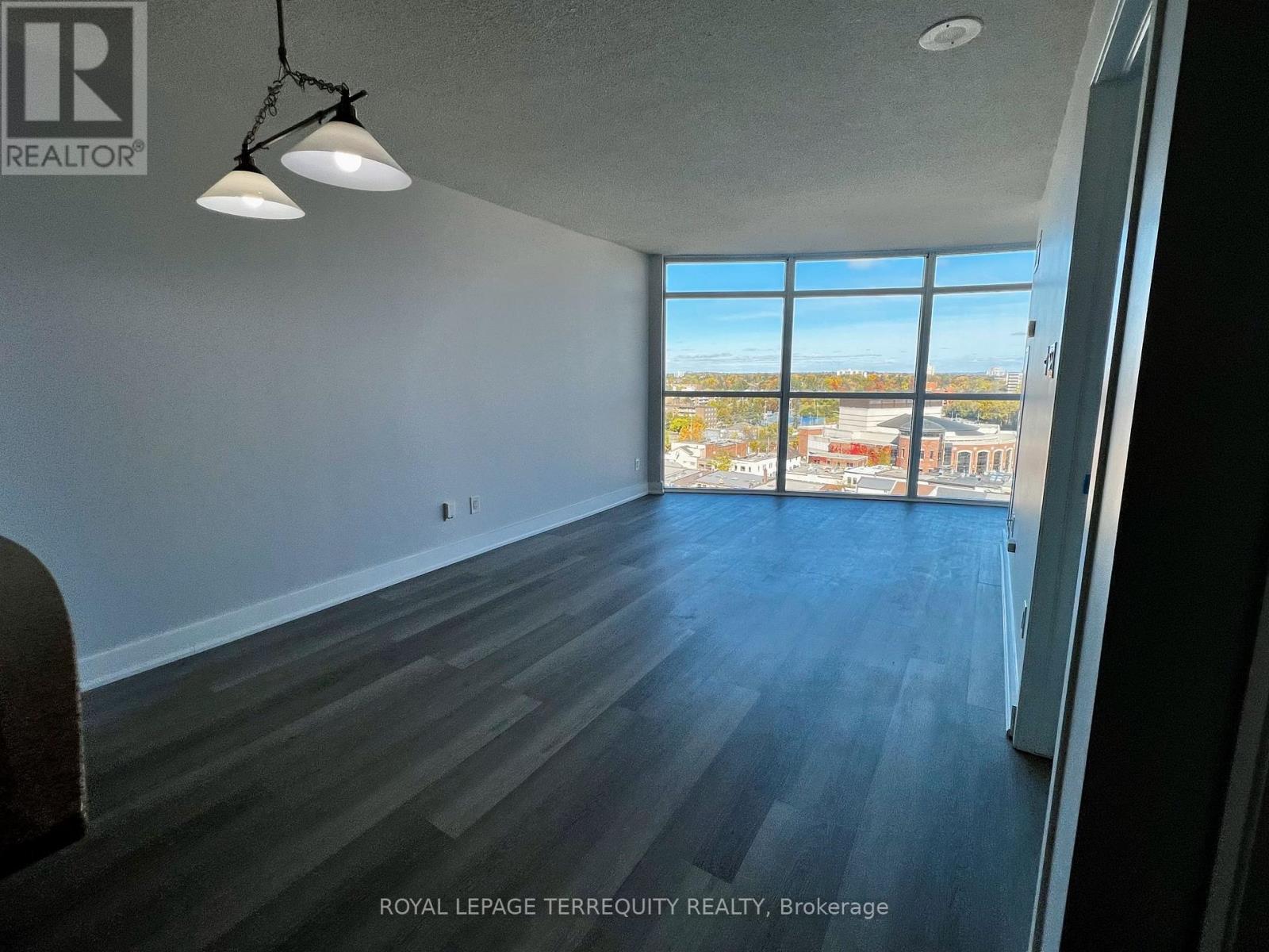 1203 - 9 George Street W, Brampton, Ontario  L6X 0T6 - Photo 6 - W12786246