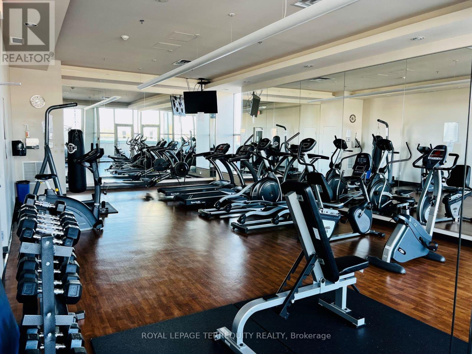 1203 - 9 George Street W, Brampton, Ontario  L6X 0T6 - Photo 14 - W12786246