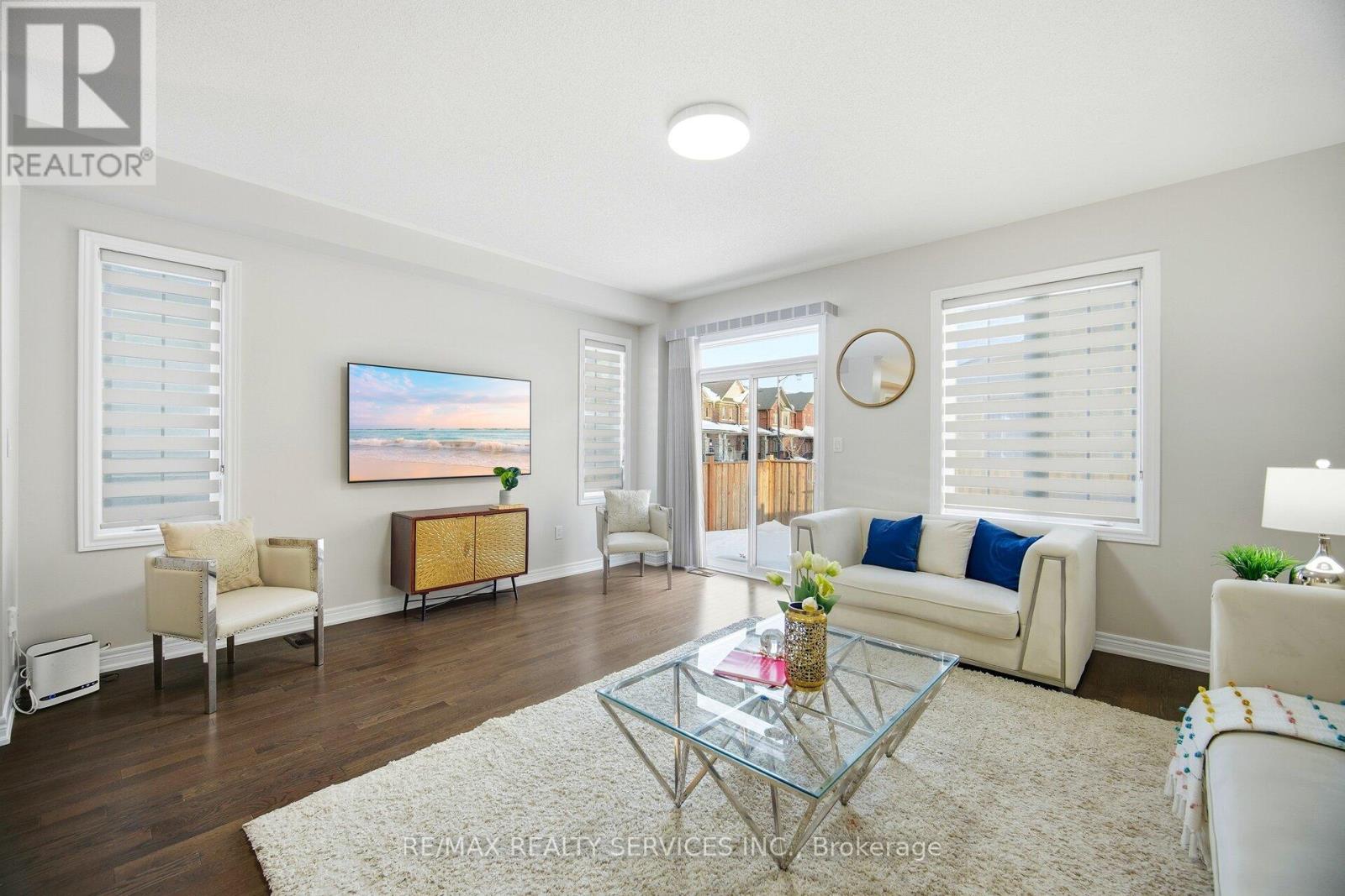 93 Benadir Avenue, Caledon, Ontario  L7C 4E7 - Photo 15 - W12786318