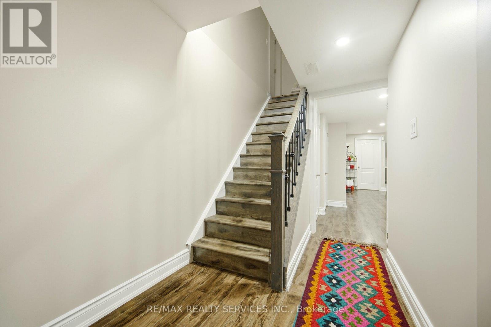 93 Benadir Avenue, Caledon, Ontario  L7C 4E7 - Photo 33 - W12786318