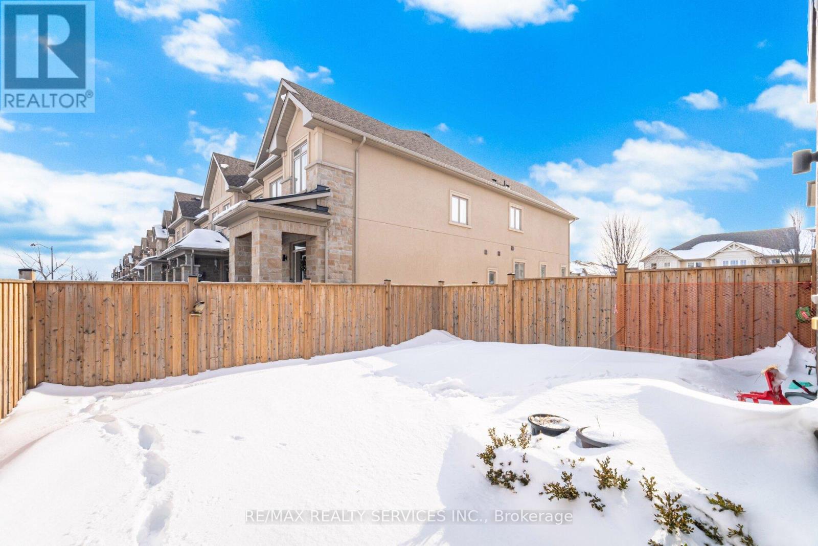 93 Benadir Avenue, Caledon, Ontario  L7C 4E7 - Photo 42 - W12786318