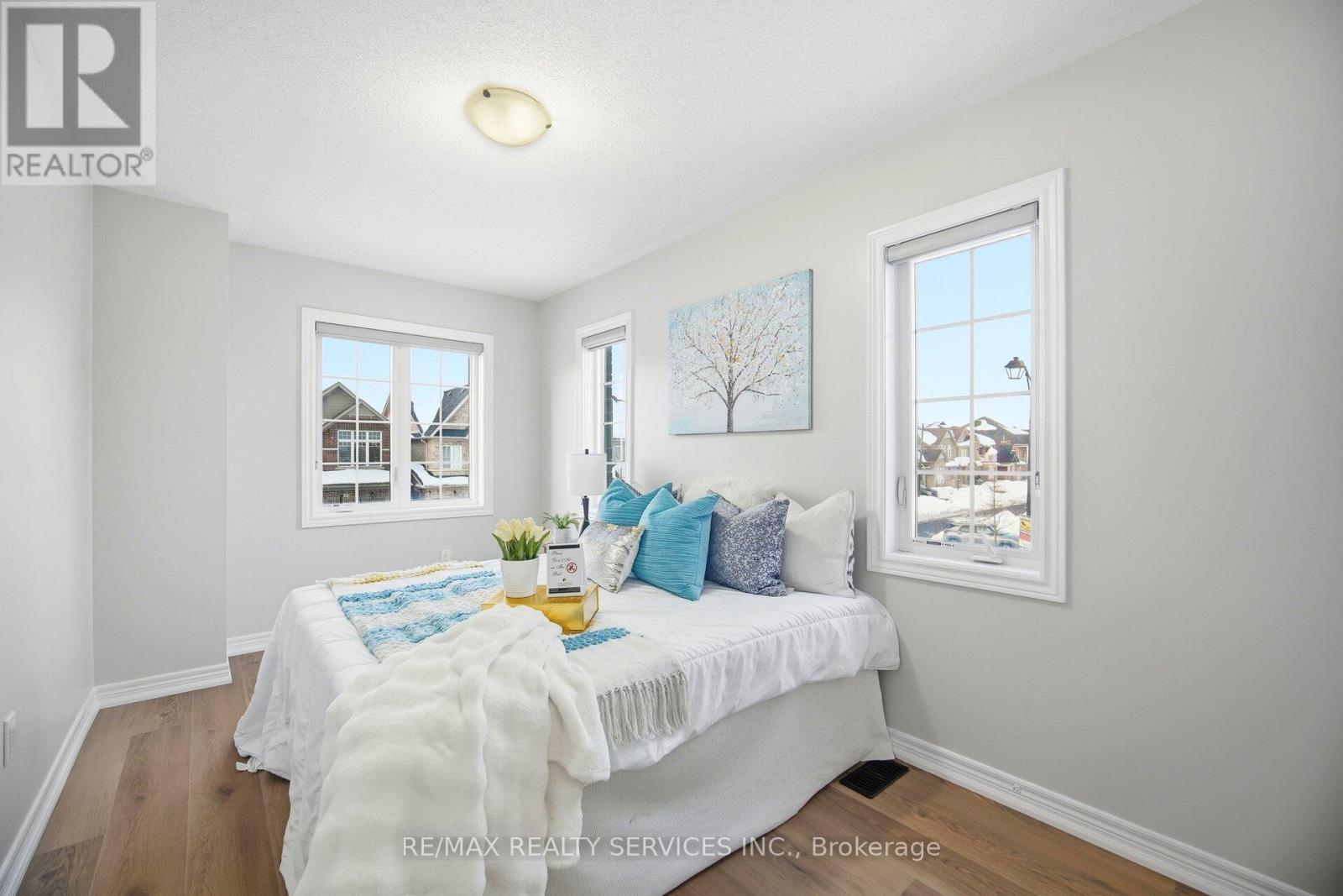 93 Benadir Avenue, Caledon, Ontario  L7C 4E7 - Photo 29 - W12786318