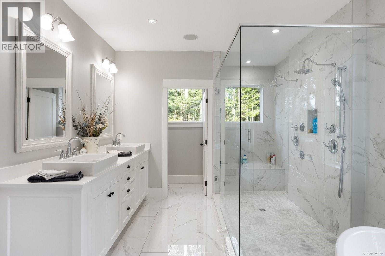 390 Wain Rd, North Saanich, British Columbia  V8L 5P9 - Photo 19 - 1025311