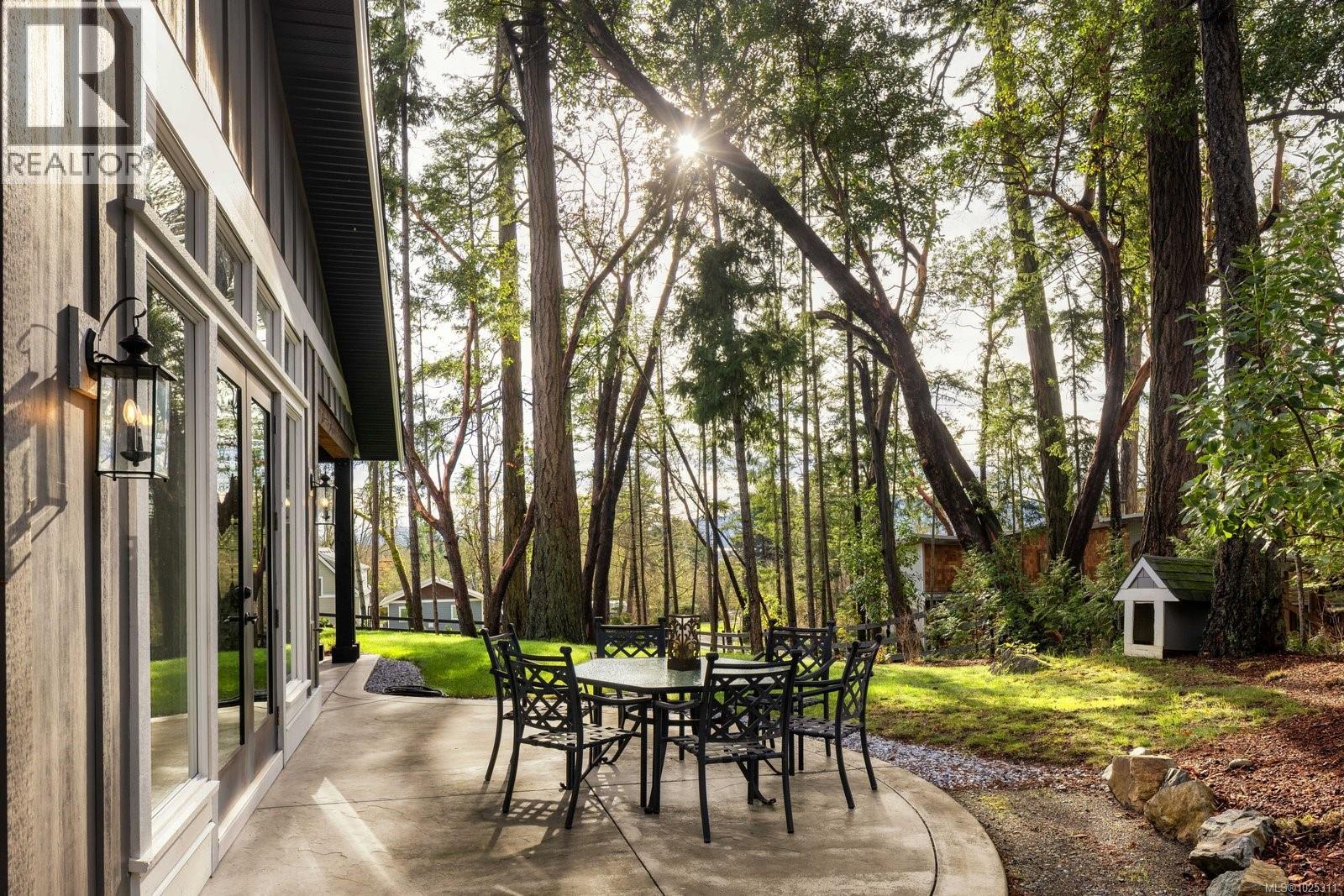 390 Wain Rd, North Saanich, British Columbia  V8L 5P9 - Photo 45 - 1025311