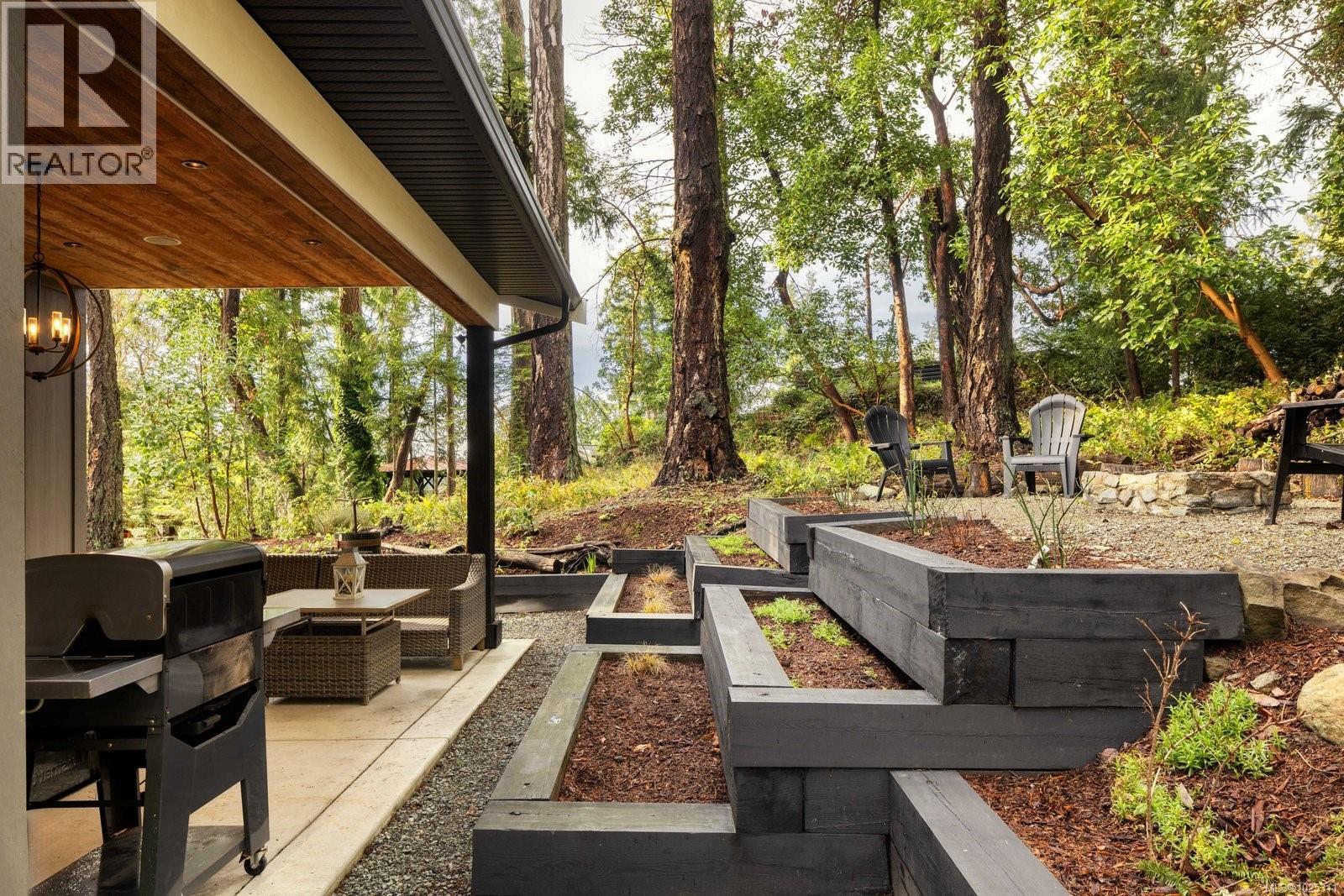 390 Wain Rd, North Saanich, British Columbia  V8L 5P9 - Photo 49 - 1025311