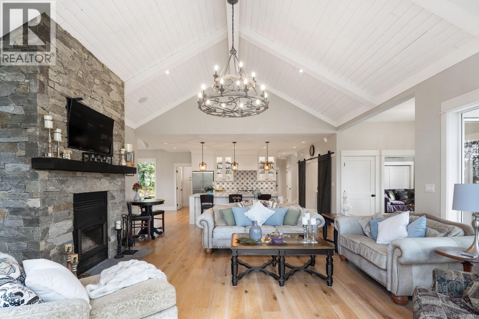 390 Wain Rd, North Saanich, British Columbia  V8L 5P9 - Photo 5 - 1025311