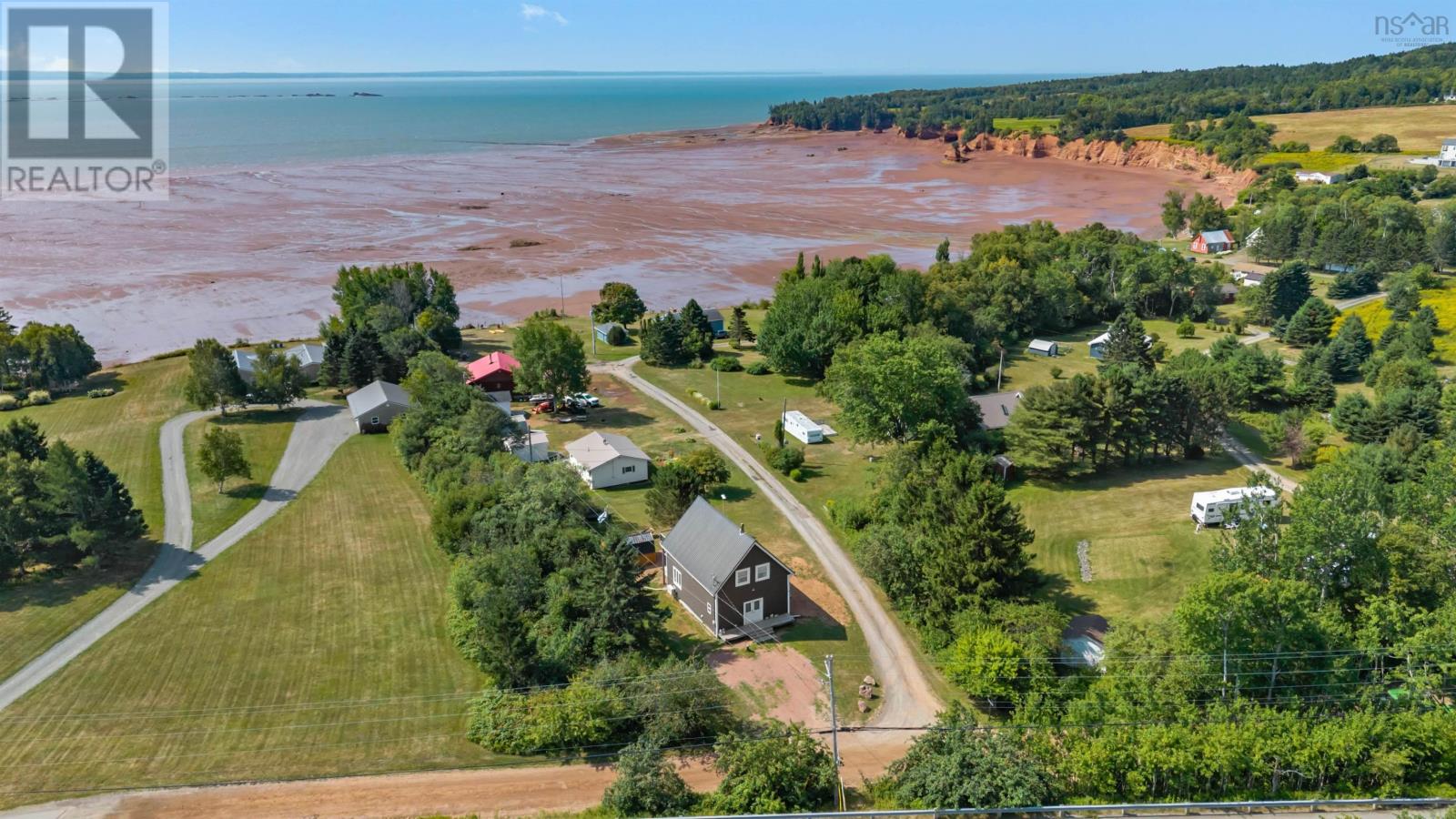 42 Memory Lane, Lower Economy, Nova Scotia  B0M 1J0 - Photo 3 - 202520378