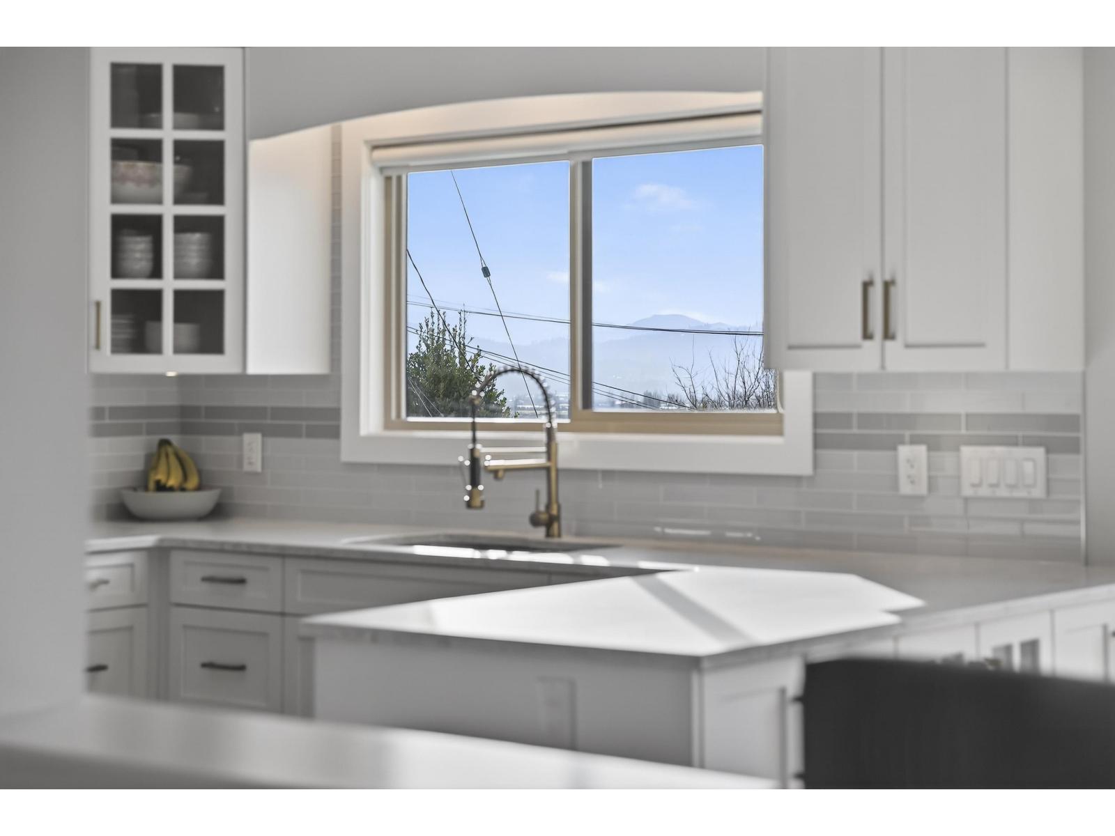 33777 4 Avenue, Mission, British Columbia  V2V 1T5 - Photo 8 - R3087768