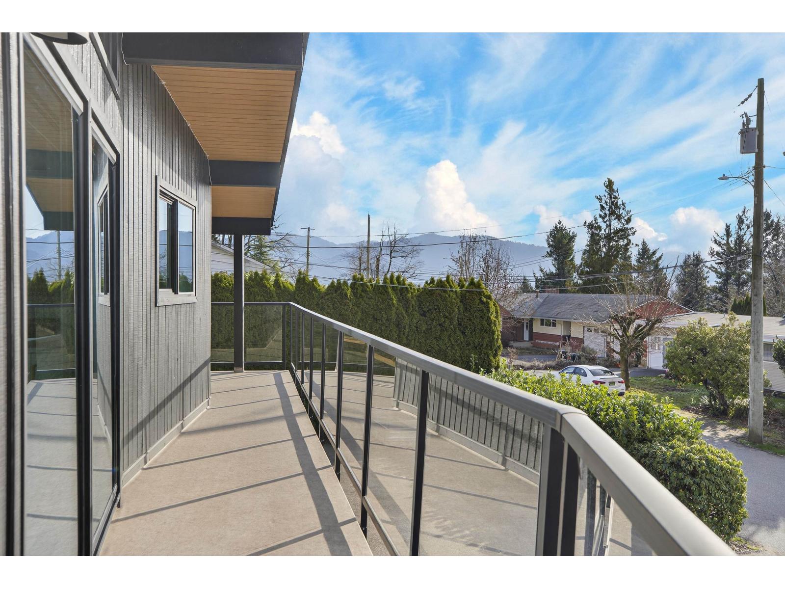 33777 4 Avenue, Mission, British Columbia  V2V 1T5 - Photo 17 - R3087768