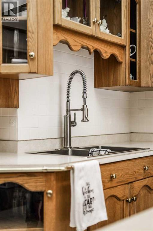 11321 21 Avenue, Blairmore, Alberta  T0K 0E0 - Photo 12 - A2283605