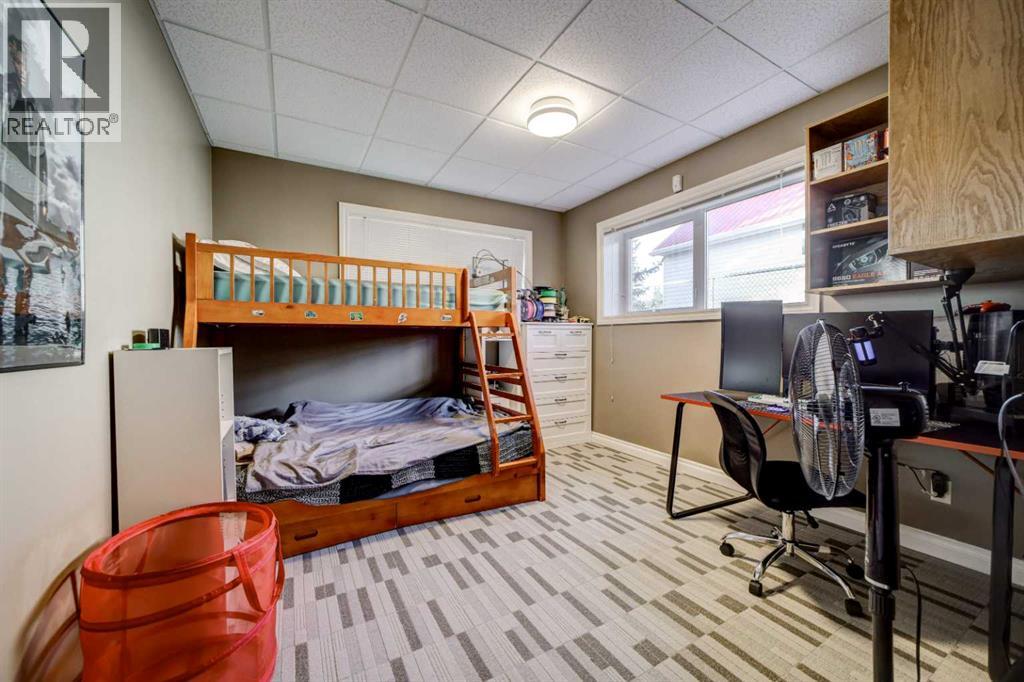 11321 21 Avenue, Blairmore, Alberta  T0K 0E0 - Photo 32 - A2283605