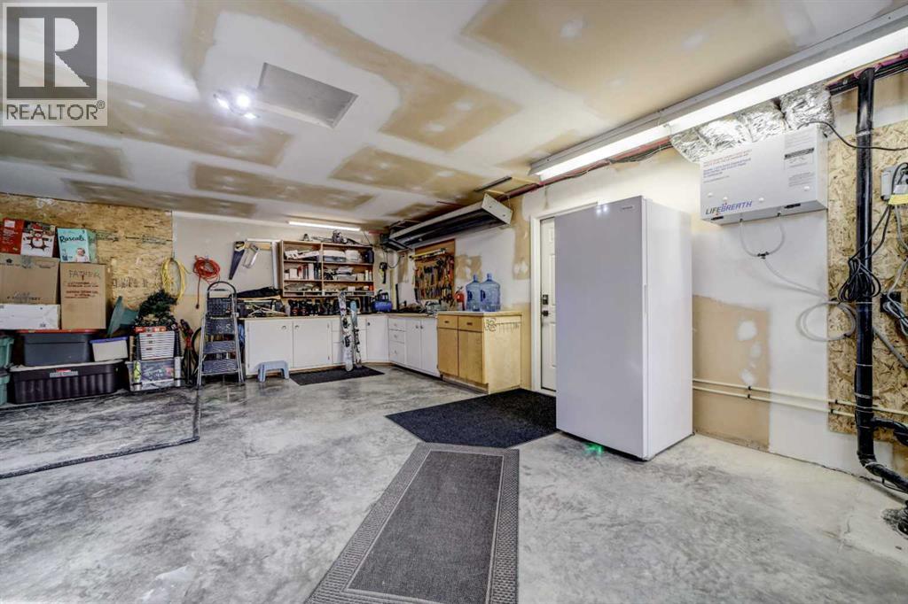 11321 21 Avenue, Blairmore, Alberta  T0K 0E0 - Photo 48 - A2283605