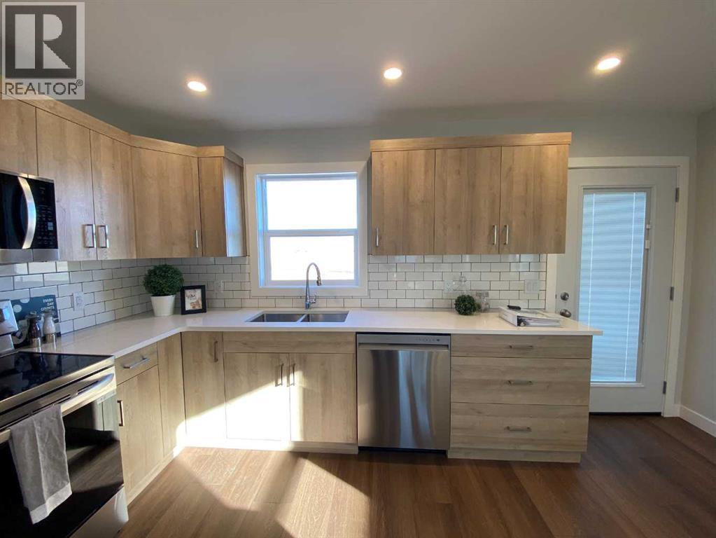 4209 57 Street, Taber, Alberta  T1G 0G8 - Photo 9 - A2286258