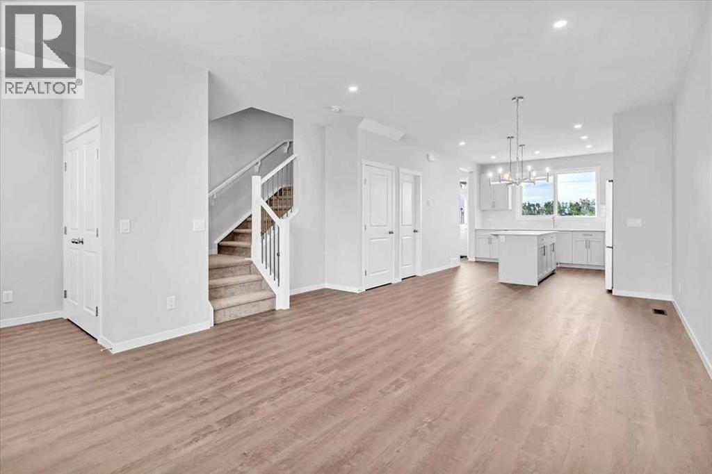 74 Wedderburn Drive, Okotoks, Alberta  T1S 5X2 - Photo 11 - A2277430