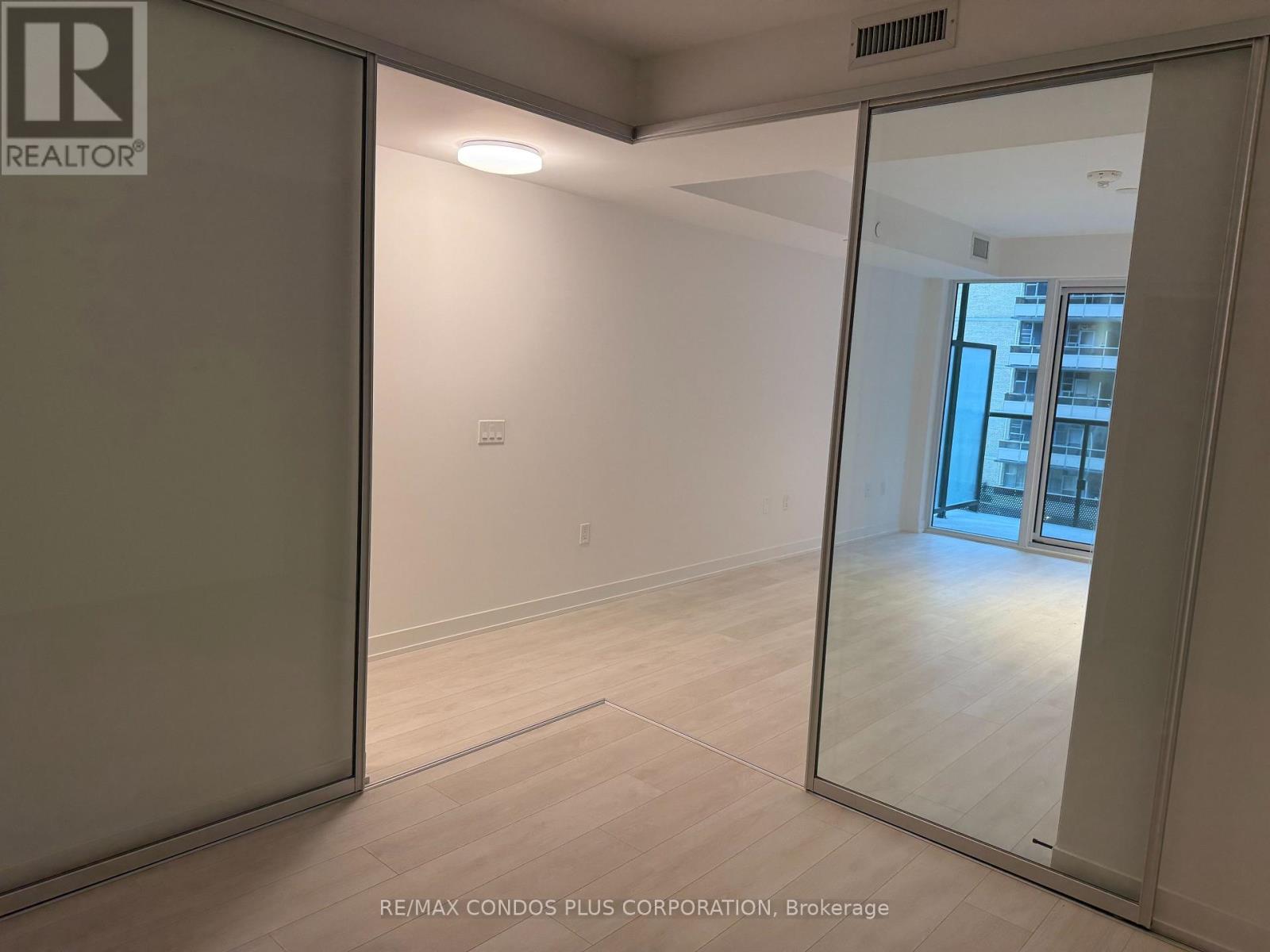 402 - 127 Broadway Avenue, Toronto, Ontario  M4P 1V4 - Photo 4 - C12786688