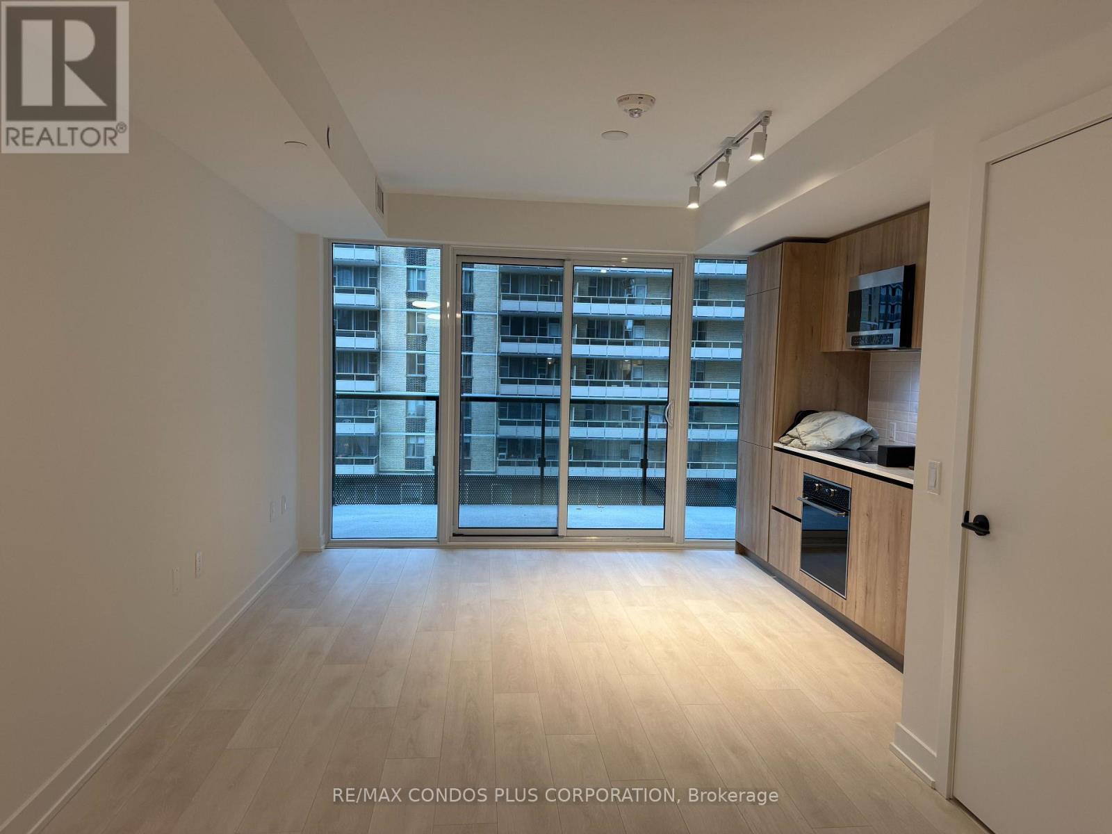 402 - 127 Broadway Avenue, Toronto, Ontario  M4P 1V4 - Photo 5 - C12786688