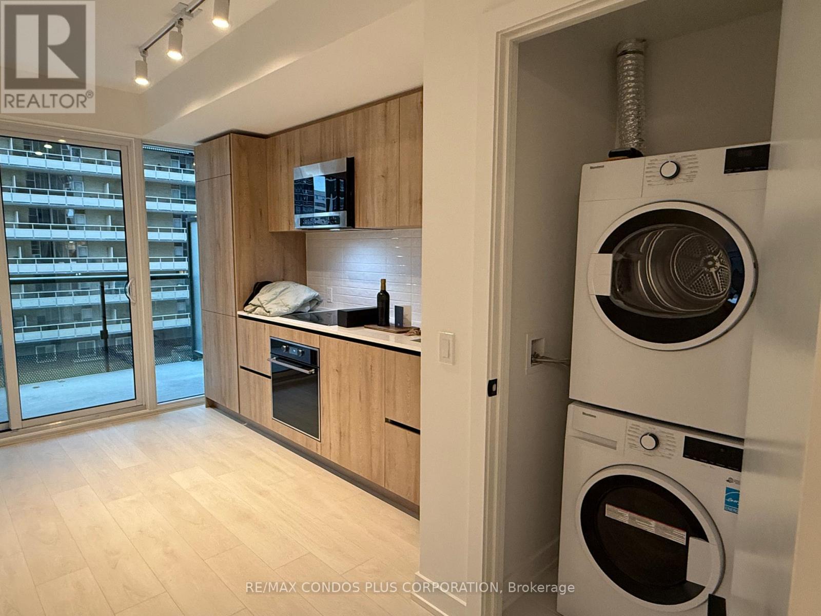 402 - 127 Broadway Avenue, Toronto, Ontario  M4P 1V4 - Photo 8 - C12786688