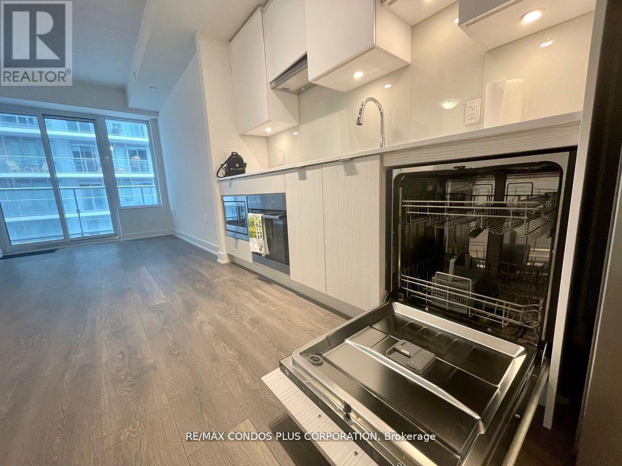 1507 - 99 Broadway Avenue, Toronto, Ontario  M4P 0E3 - Photo 14 - C12786804