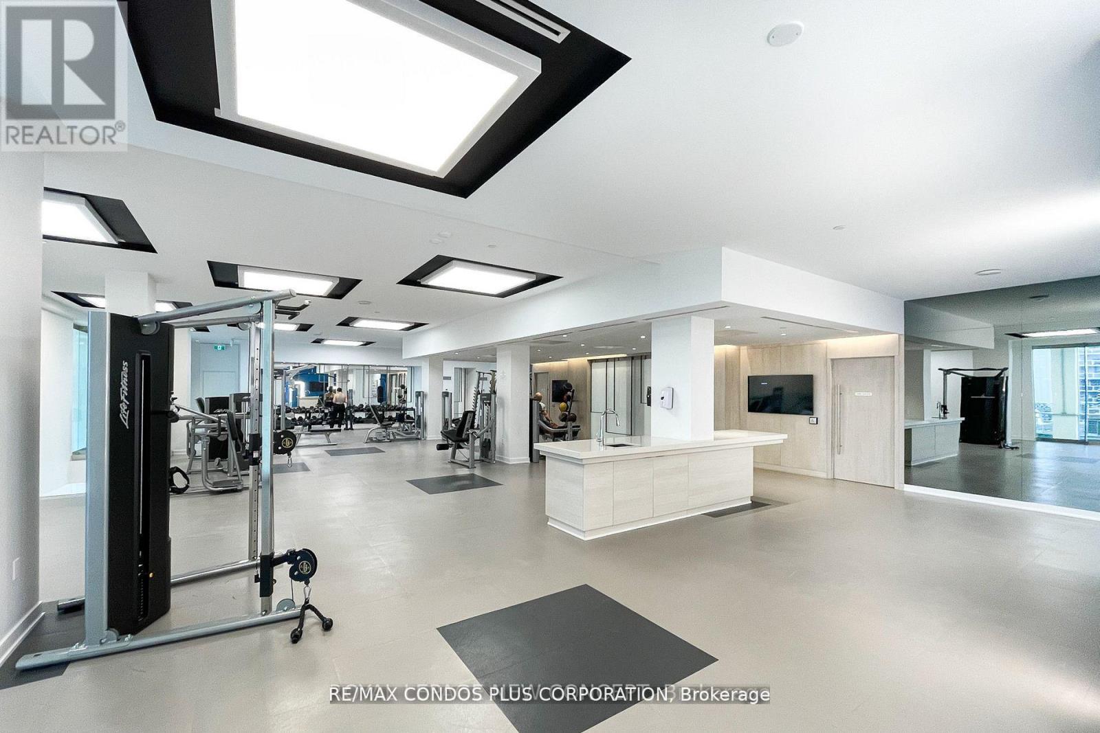 1507 - 99 Broadway Avenue, Toronto, Ontario  M4P 0E3 - Photo 17 - C12786804