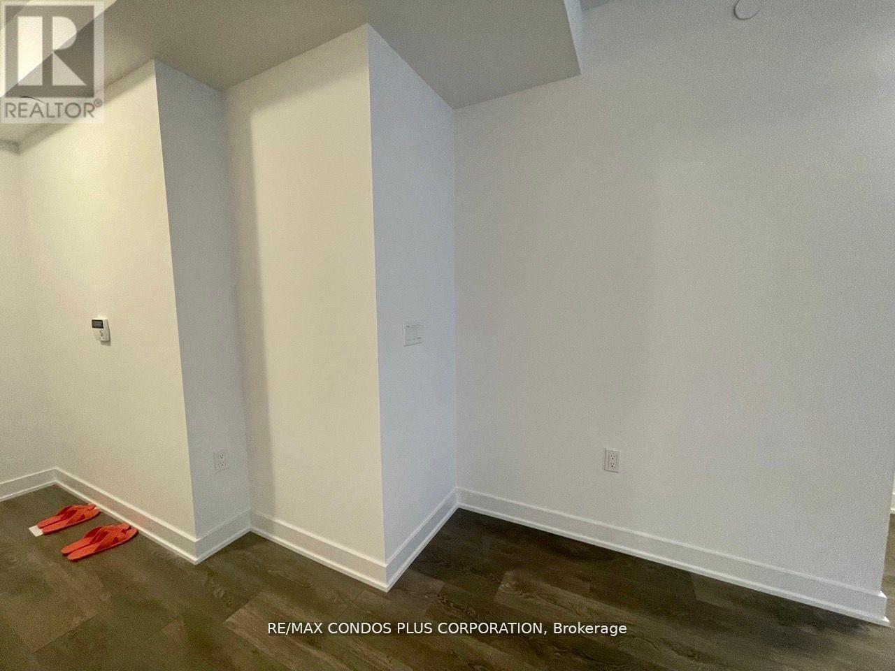 1507 - 99 Broadway Avenue, Toronto, Ontario  M4P 0E3 - Photo 2 - C12786804