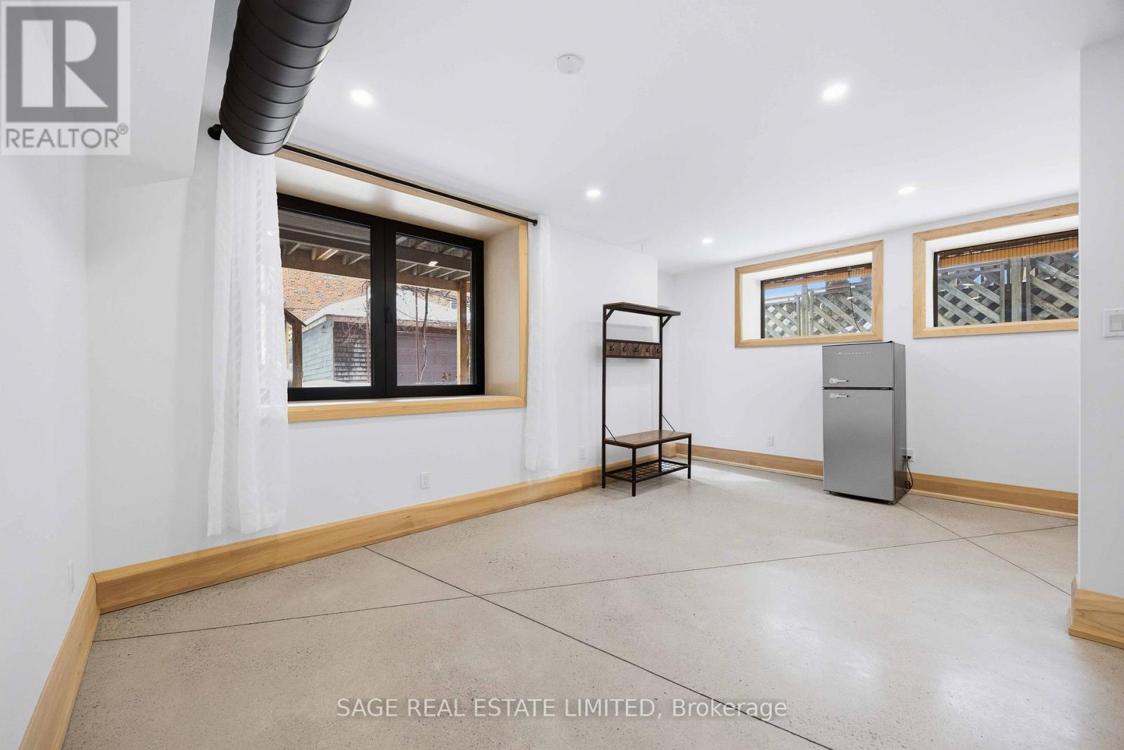 Lower - 67 Shannon Street, Toronto, Ontario  M6J 2E6 - Photo 12 - C12786808