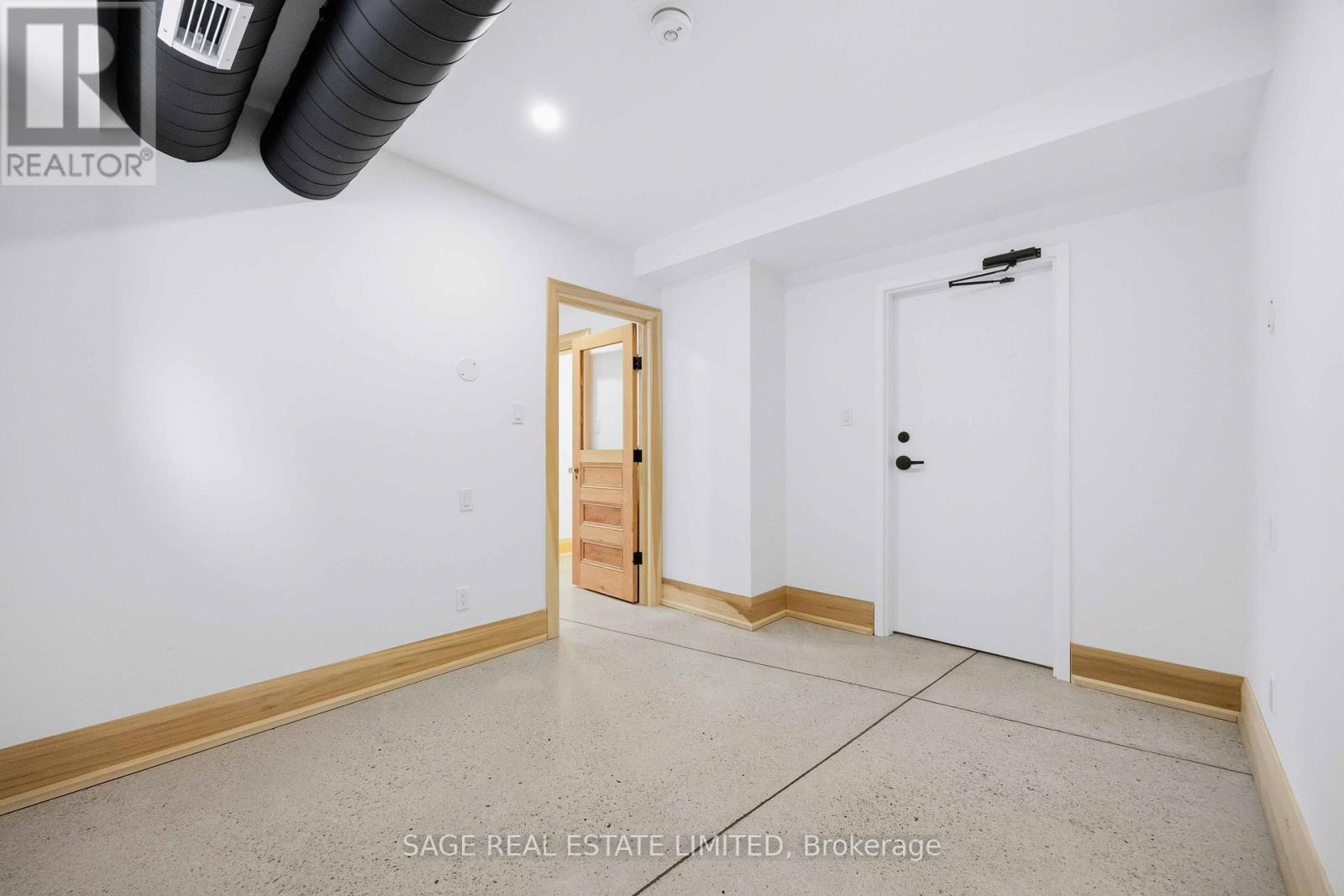 Lower - 67 Shannon Street, Toronto, Ontario  M6J 2E6 - Photo 24 - C12786808