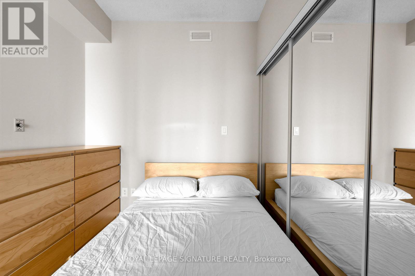 2306 - 55 Bremner Boulevard, Toronto, Ontario  M5J 0A6 - Photo 22 - C12786810