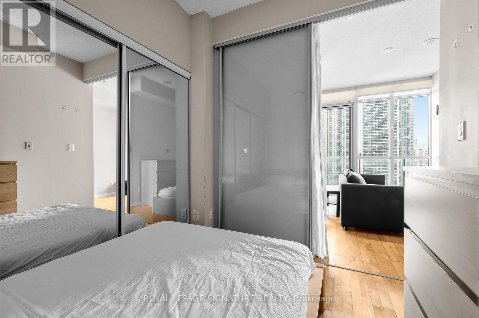 2306 - 55 Bremner Boulevard, Toronto, Ontario  M5J 0A6 - Photo 23 - C12786810