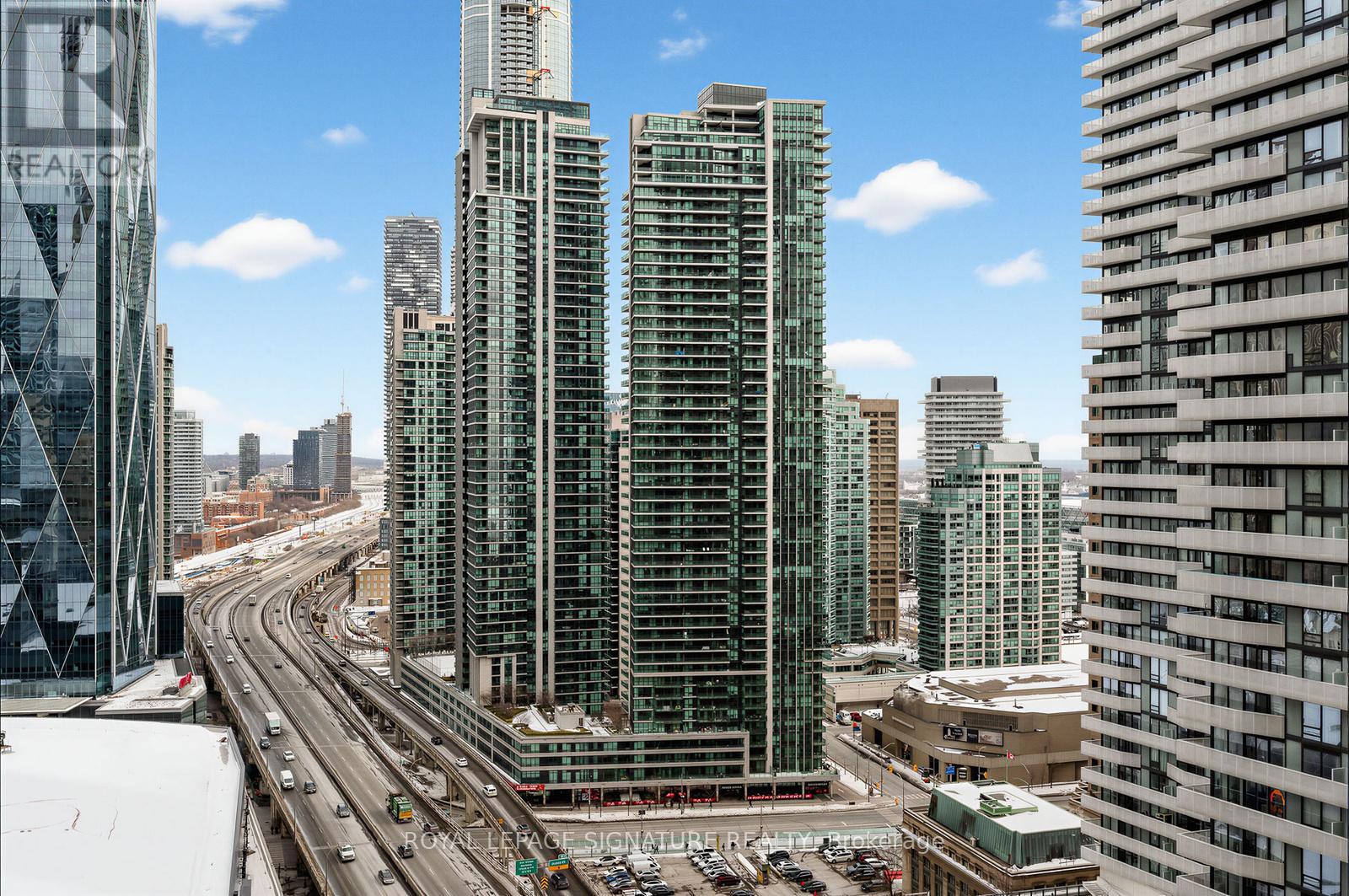 2306 - 55 Bremner Boulevard, Toronto, Ontario  M5J 0A6 - Photo 34 - C12786810