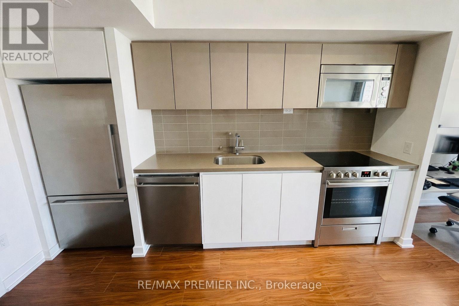 3809 - 85 Queens Wharf Road, Toronto, Ontario  M5V 0J9 - Photo 4 - C12786844