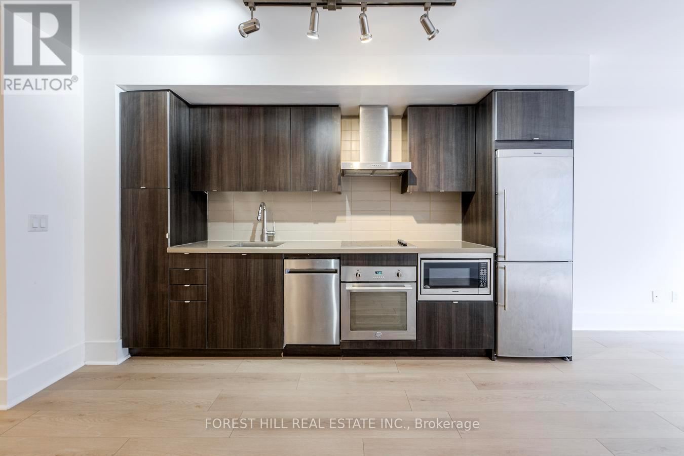 1206 - 300 Front Street W, Toronto, Ontario  M5V 0E9 - Photo 6 - C12786858