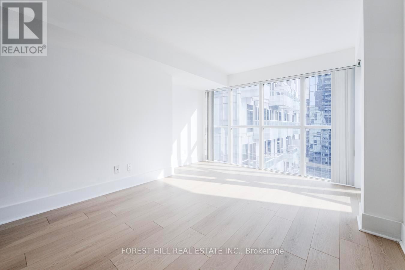 1206 - 300 Front Street W, Toronto, Ontario  M5V 0E9 - Photo 8 - C12786858