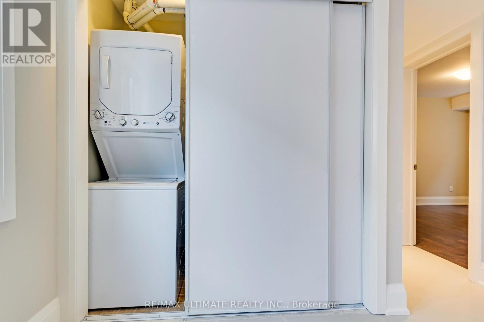 Apt #3 - 728 Vaughan Road, Toronto, Ontario  M6E 2Y9 - Photo 13 - C12786870