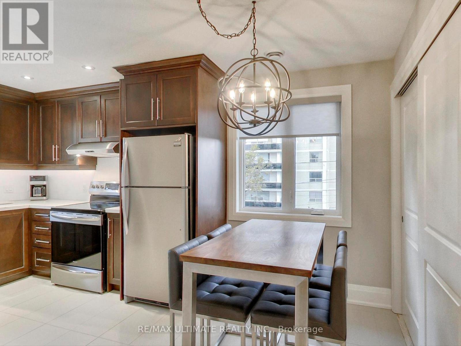 Apt #3 - 728 Vaughan Road, Toronto, Ontario  M6E 2Y9 - Photo 7 - C12786870