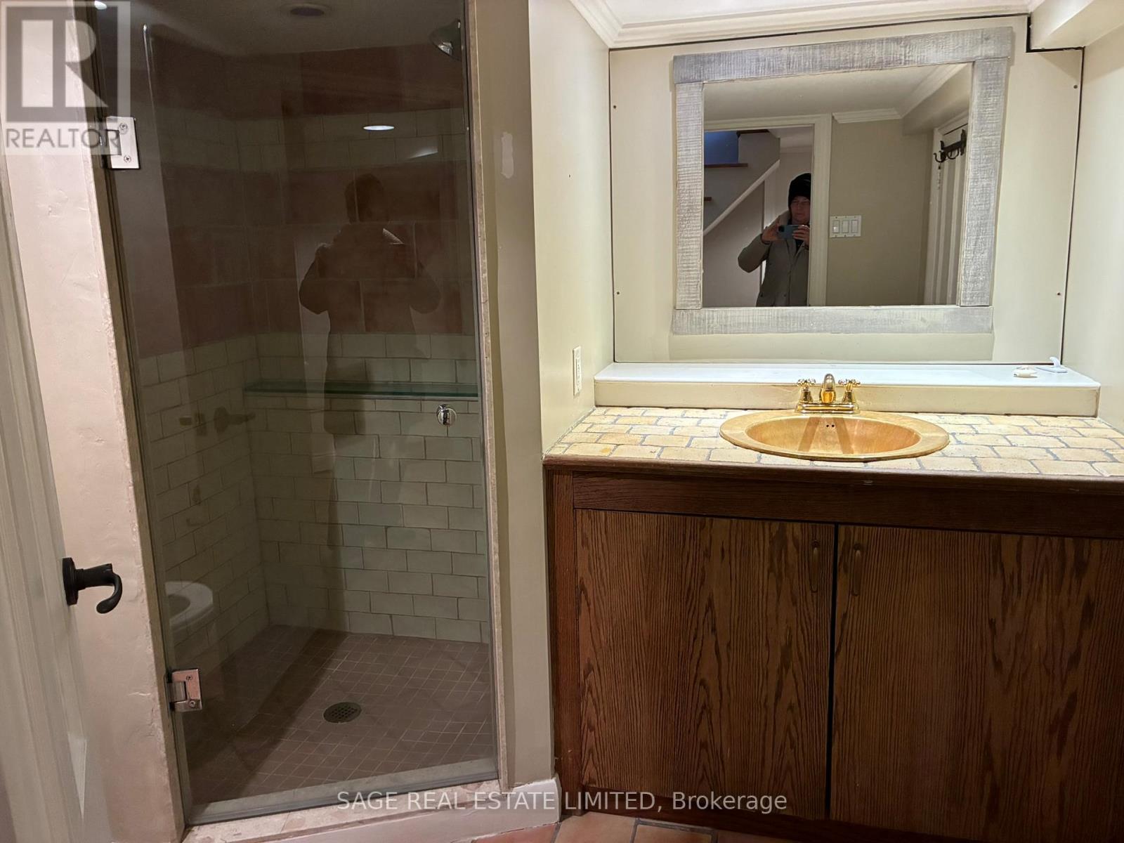 19 Beechwood Drive, Toronto, Ontario  M4K 3H7 - Photo 32 - E12786850