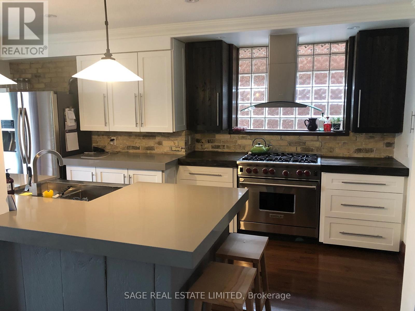 19 Beechwood Drive, Toronto, Ontario  M4K 3H7 - Photo 7 - E12786850