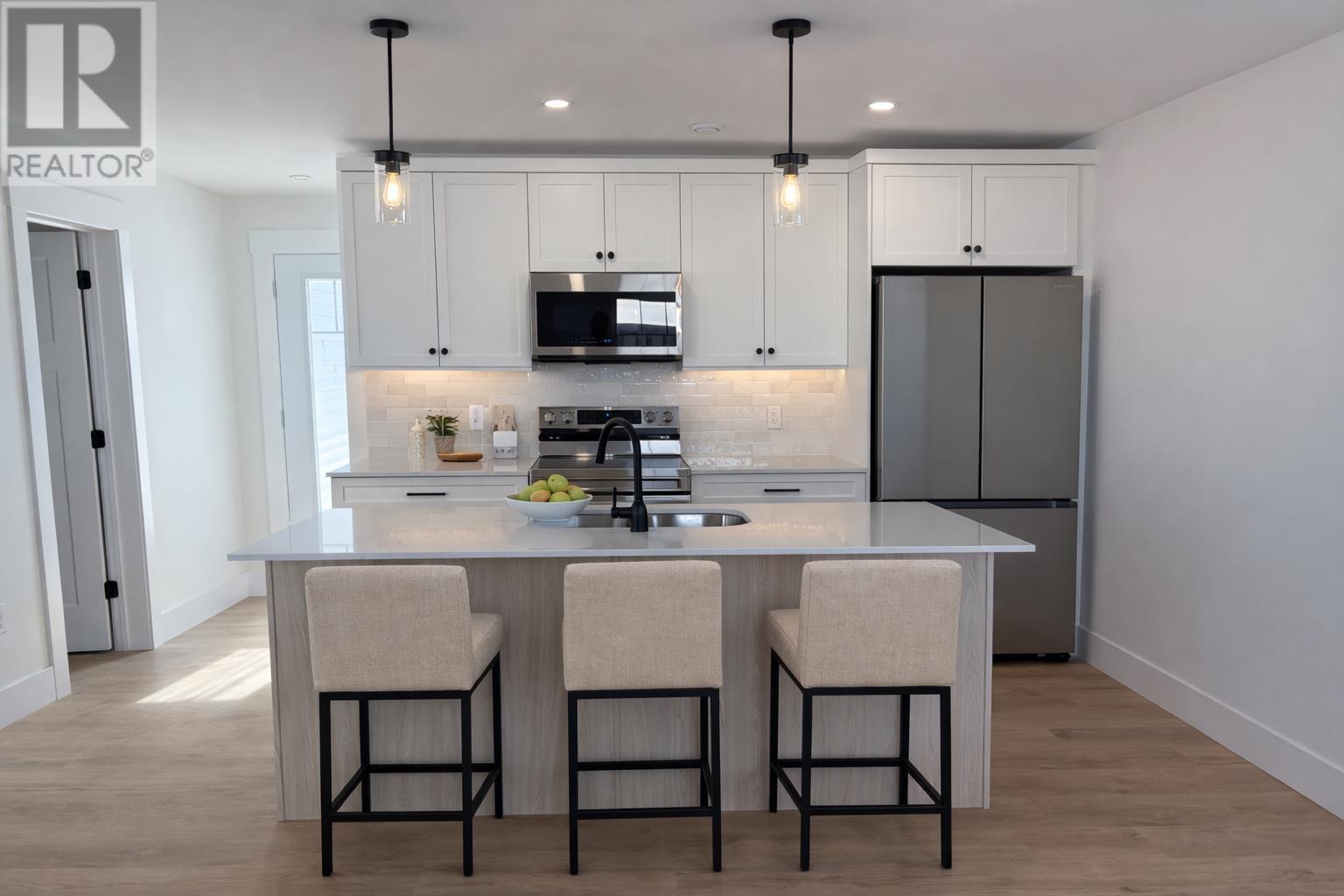 137 Oak Drive, Charlottetown, Prince Edward Island  C1A 6T4 - Photo 4 - 202602429